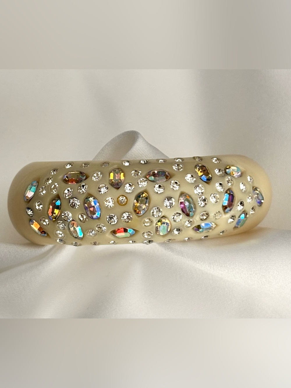 Vintage Signed Weiss Ivory Lucite Clamper Bracelet AB Rhinestones Petite Fit